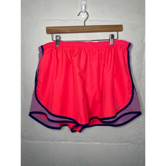 Nike Dri-Fit Womens Running Shorts Size 3X Hot Pink Purple Bright - Picture 1 of 6